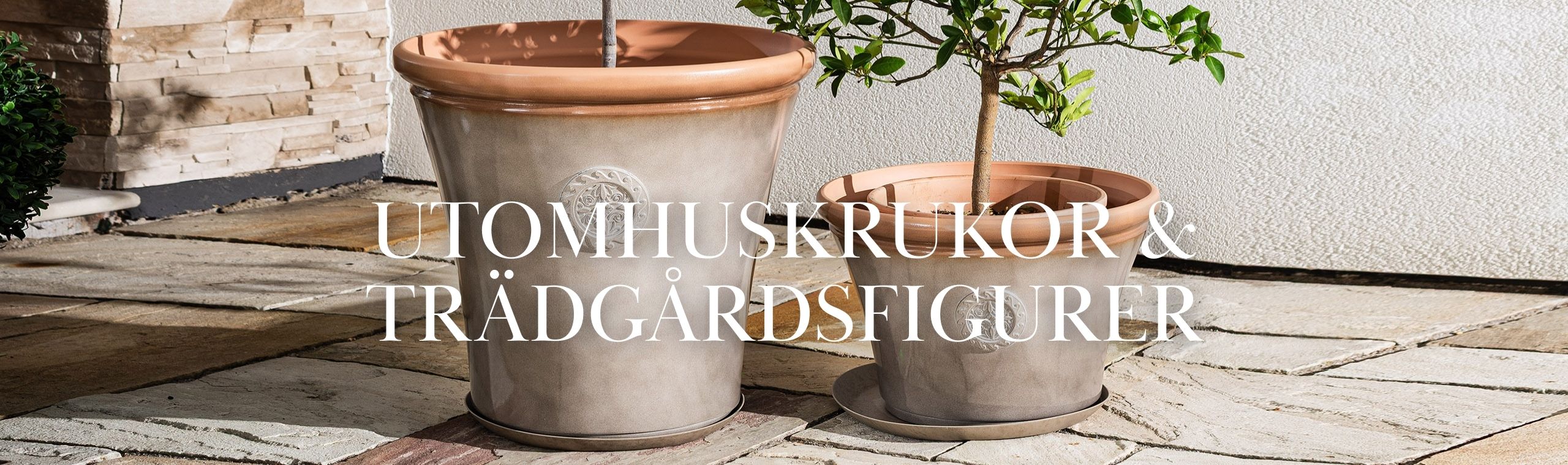 Krukor och trädgårdsfigurer