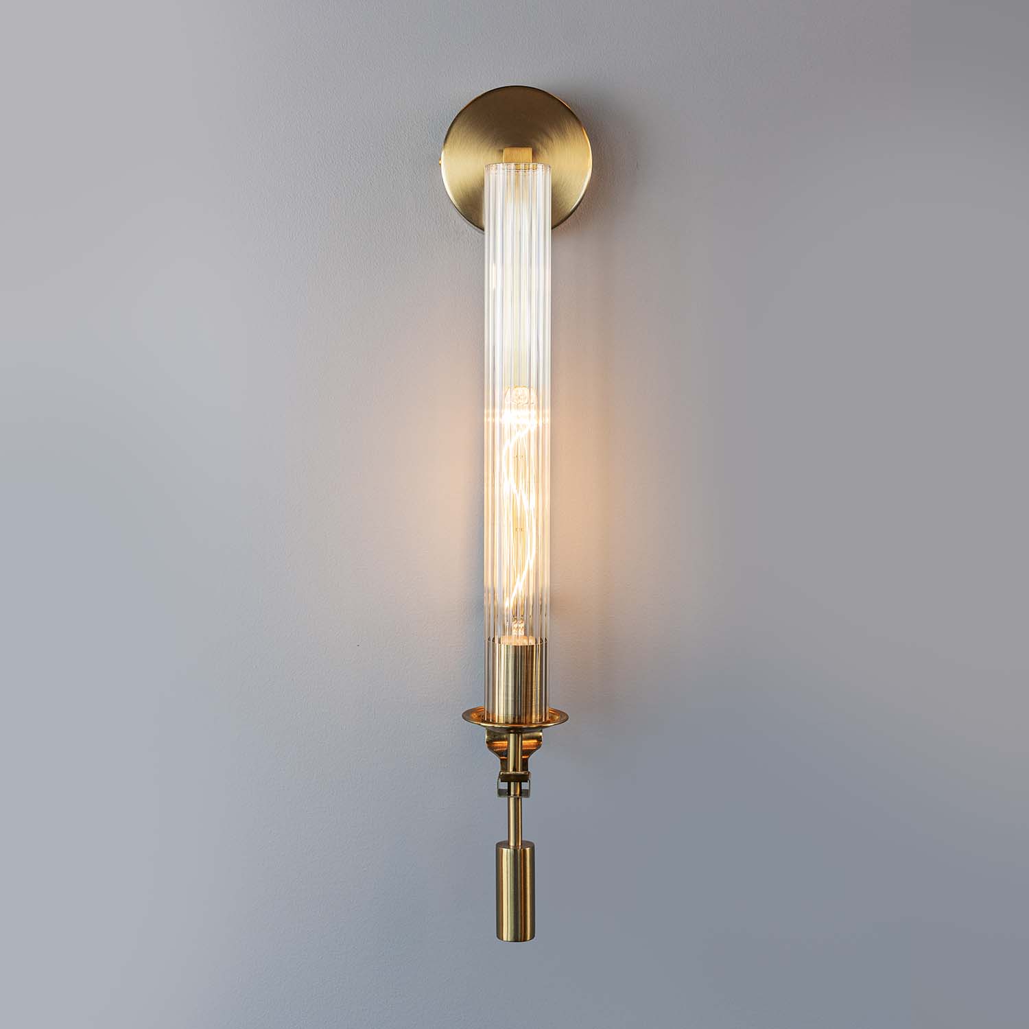 H65cm