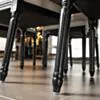Gustaviansk Karmstol Svart Gripsholm Armstöd Massiv Ek
