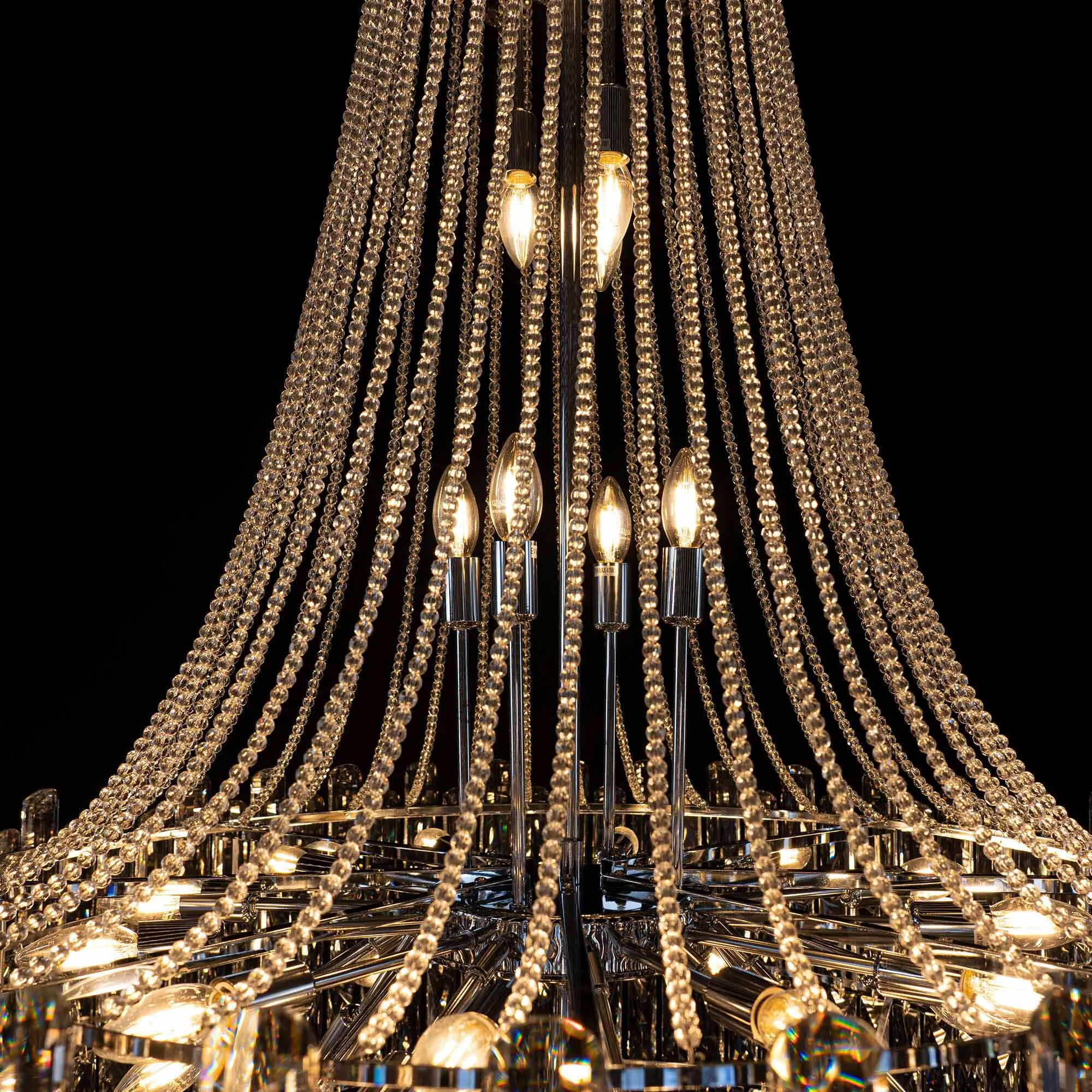 Stor Kristallkrona Ø110xH175cm Paris Krom