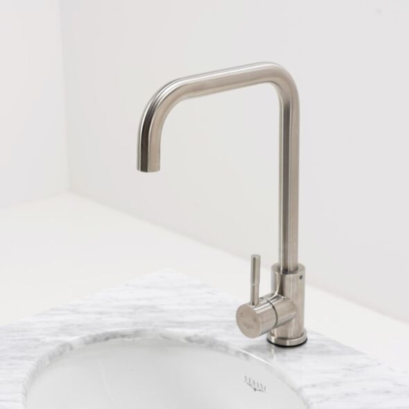 Kök- & tvättställsblandare Silver - Modern lantlig