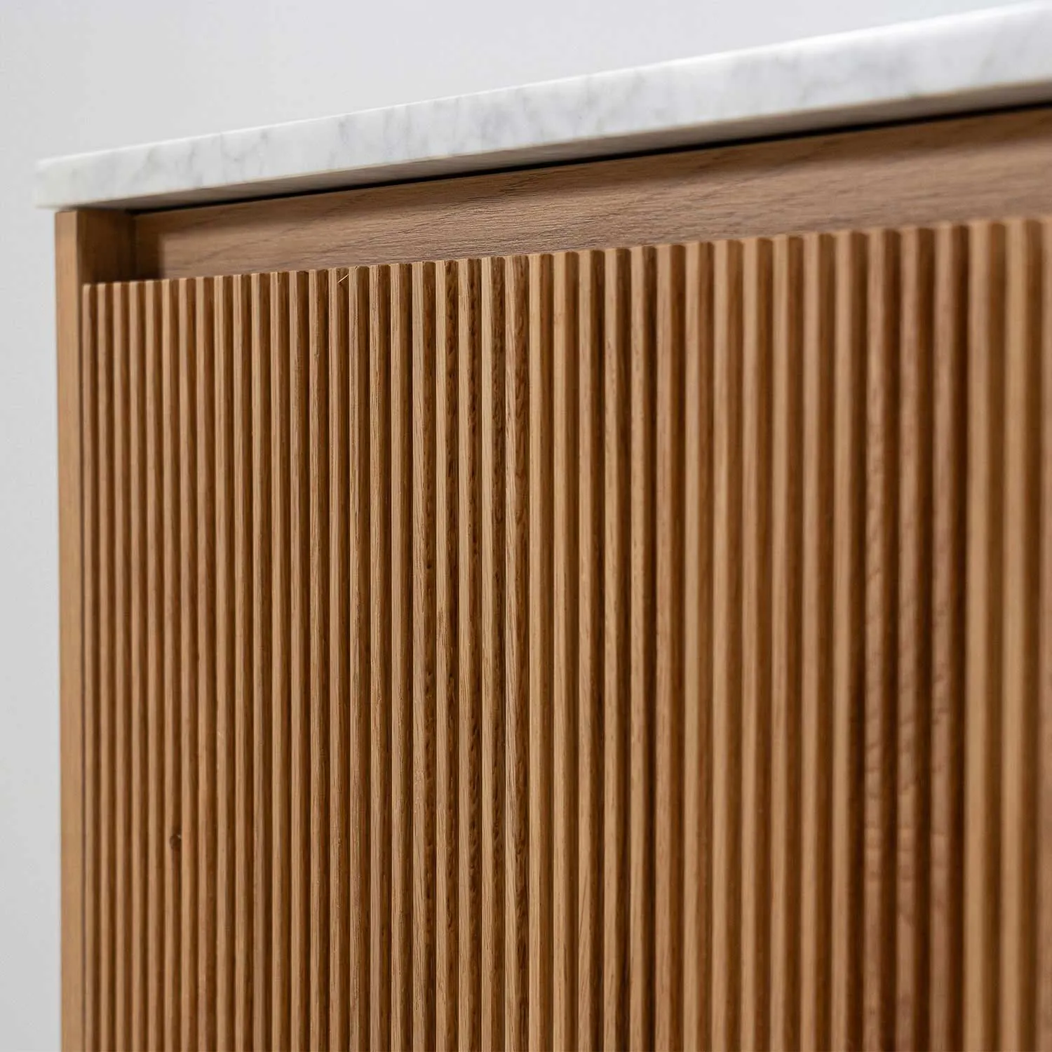 Dubbelkommod Ek 150cm Vit Marmor - Båstad