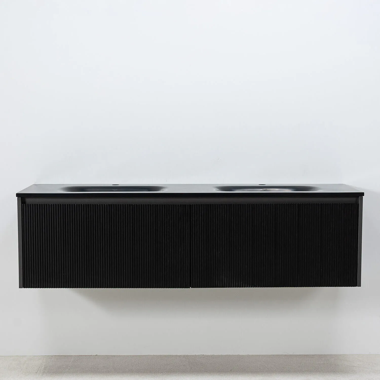 Dubbelkommod Svart 150cm Svart Helgjuten - Båstad