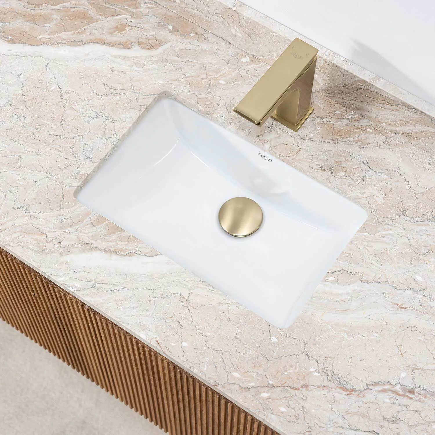 Dubbelkommod Ek 150cm Beige Marmor - Båstad