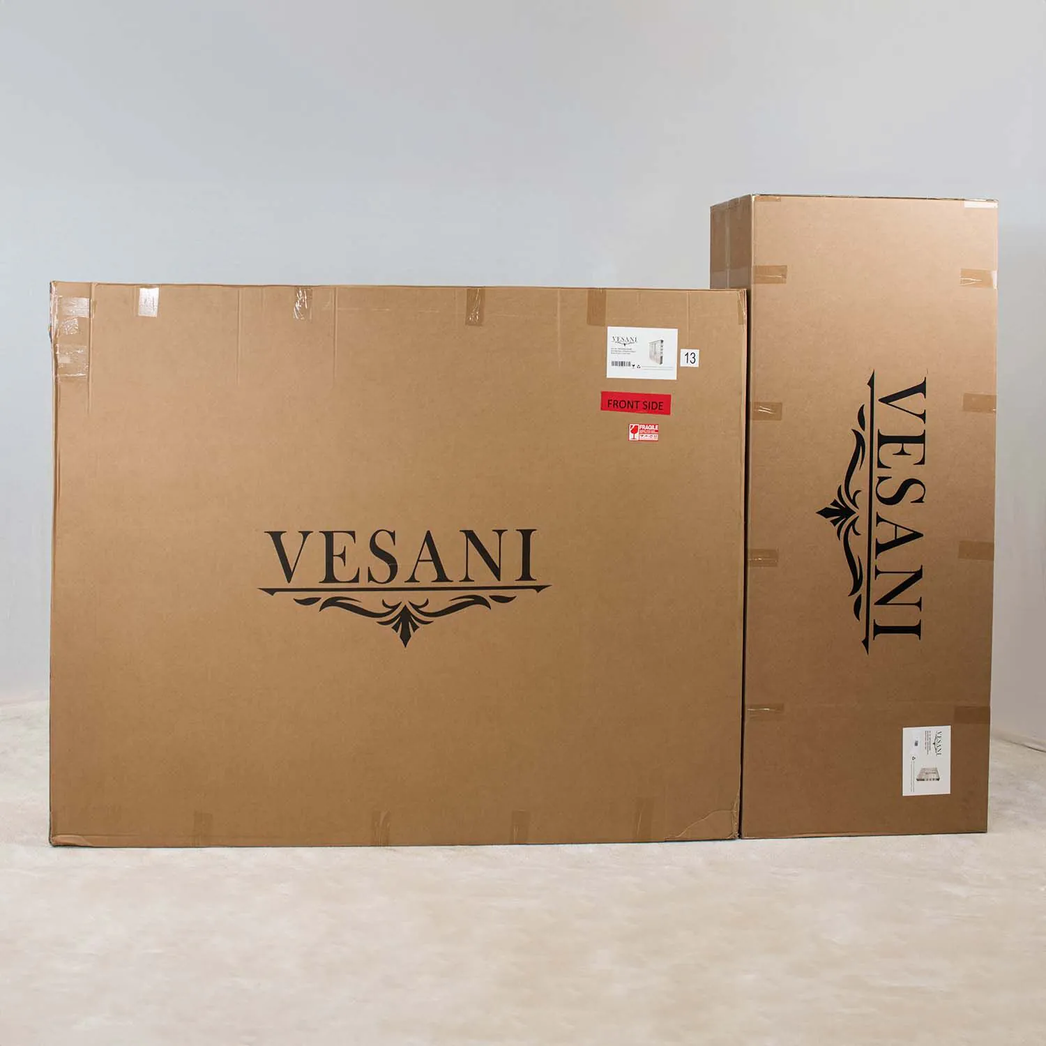 Vitrinskåp Rökt Ek B200 x H234cm - Maine