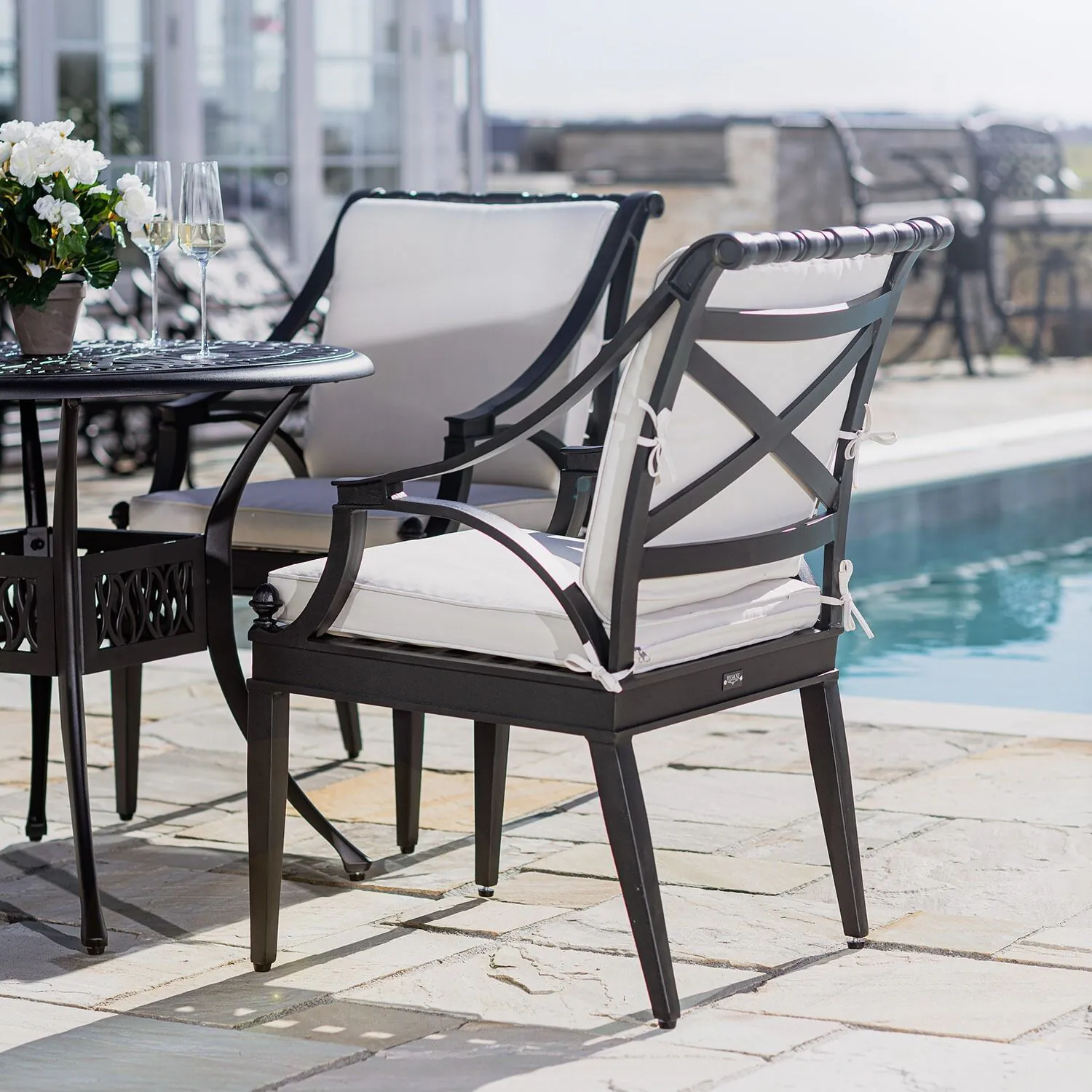 Caféset 4 Stolar Svart Aluminium - Amalfi Ø90cm