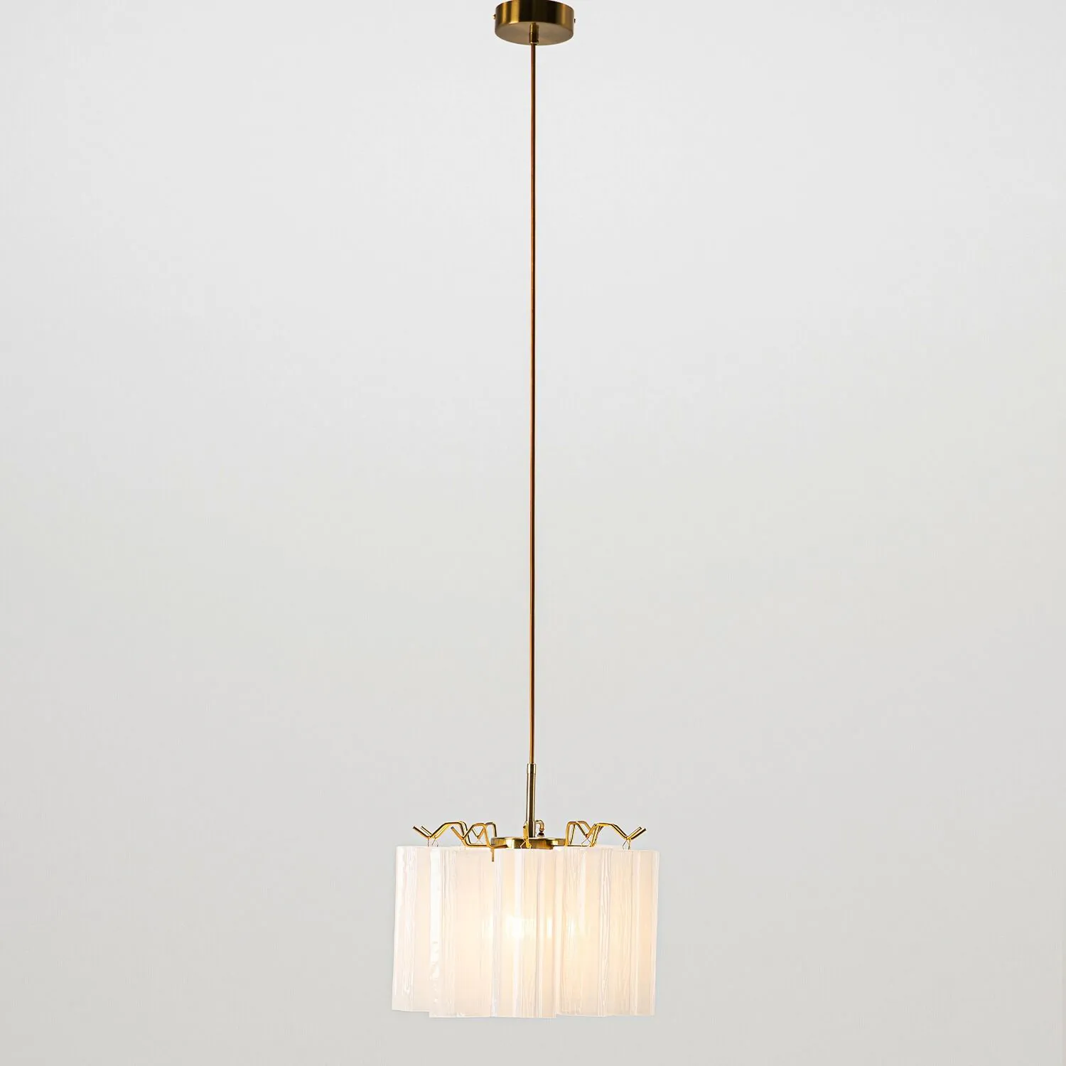 Taklampa Pendel Ø33cm Opal/Mässing - Cagliari