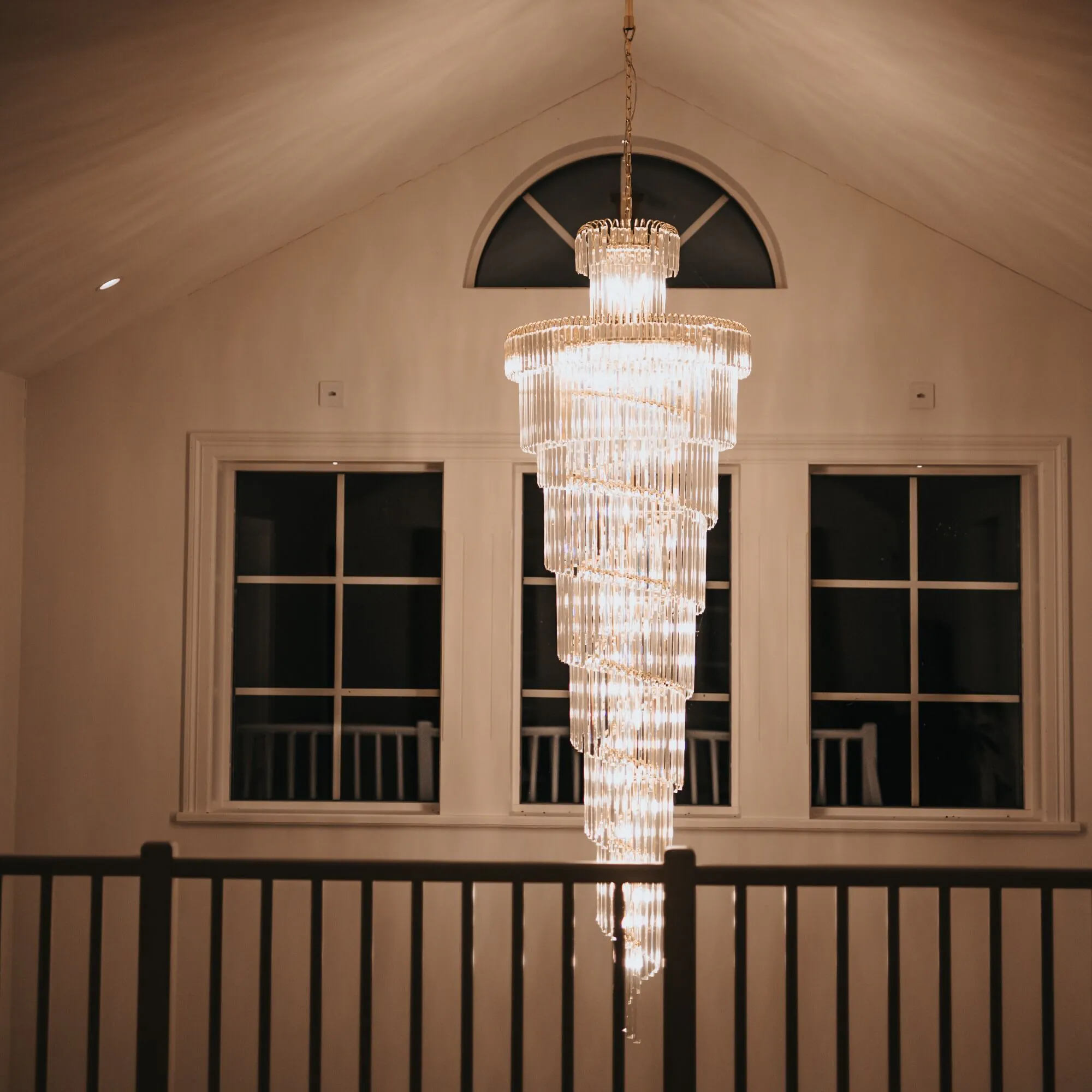 Stor Kristallkrona Ø80xH260cm Mansion Guld