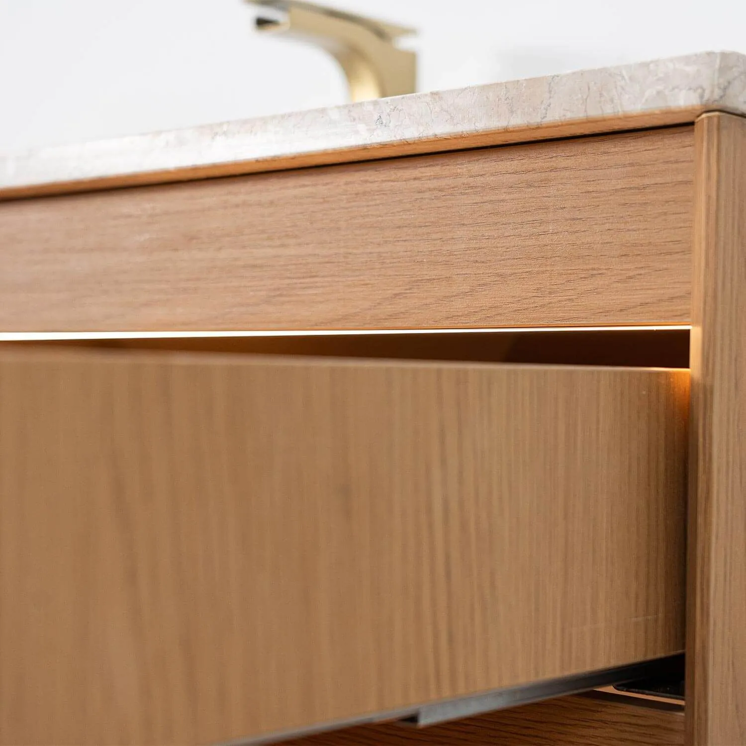 Badrumskommod Ek 100cm Beige Marmor - Marstrand