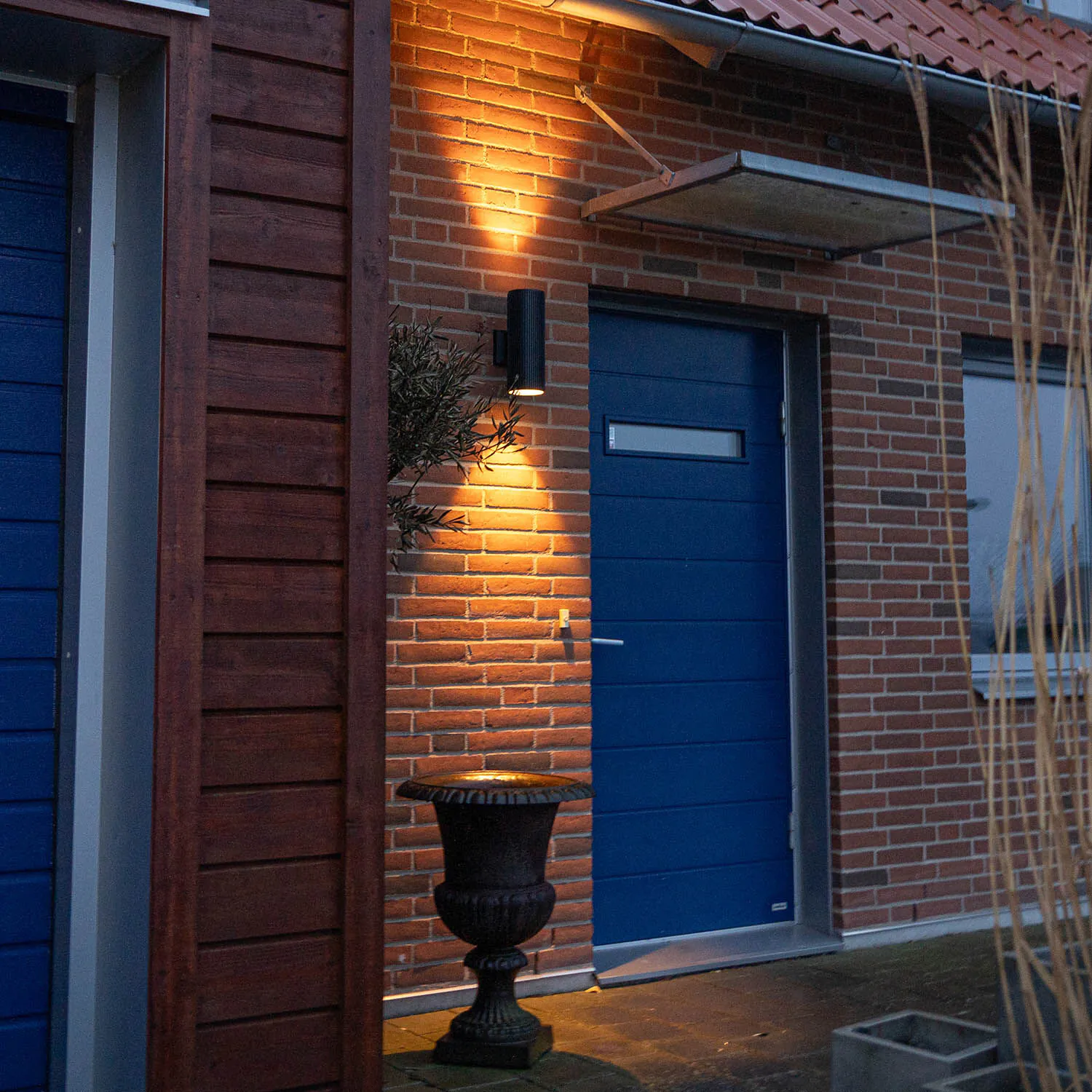 Vägglampa Utomhus Svart H30cm Up/Down - Tylösand