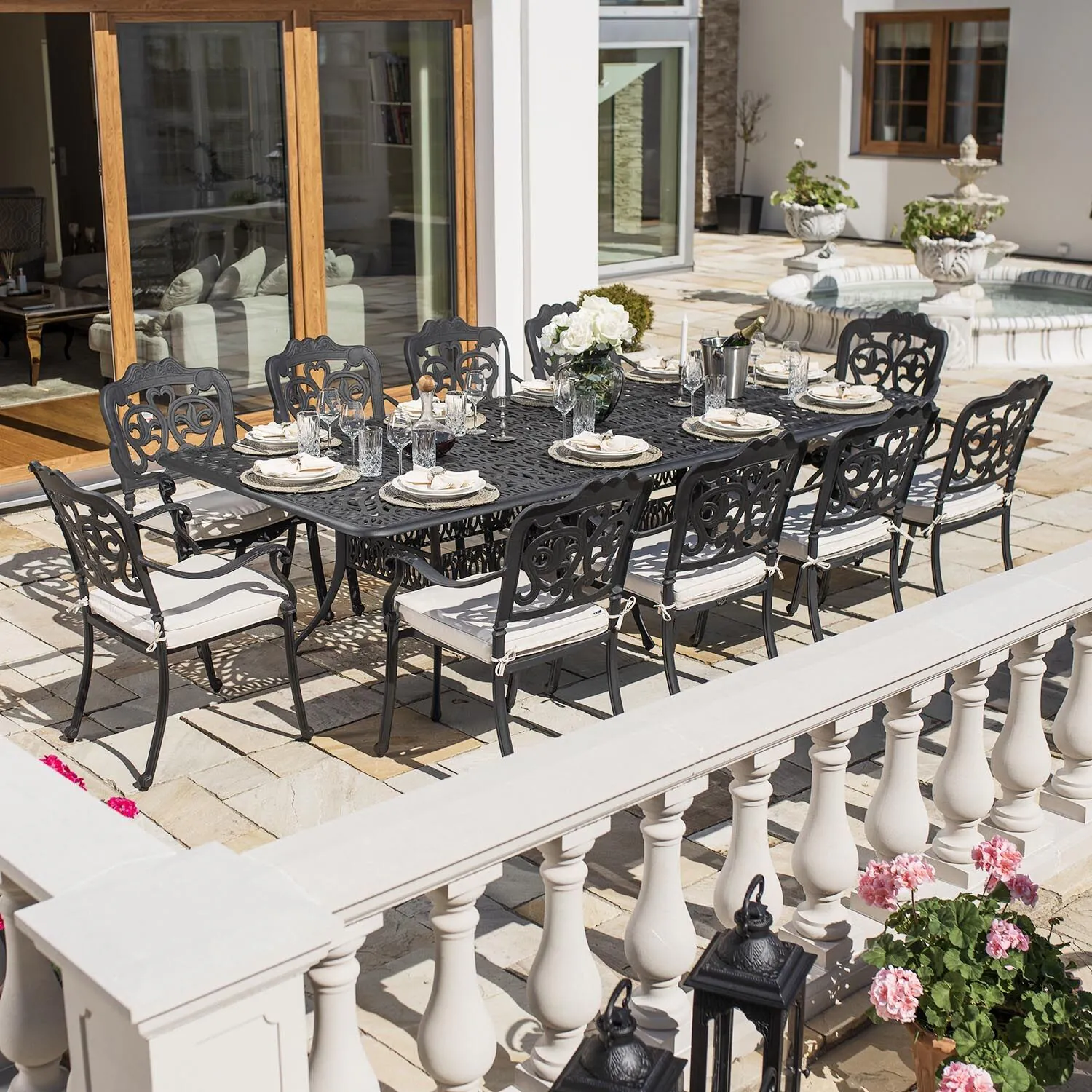 Matgrupp Utomhus 10 stolar Svart Aluminium - Toscana 280cm