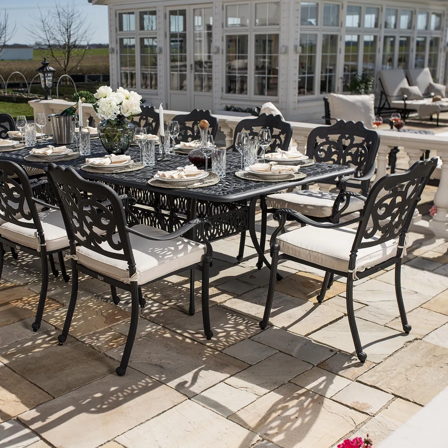 Matgrupp Utomhus 10 stolar Svart Aluminium - Toscana 280cm