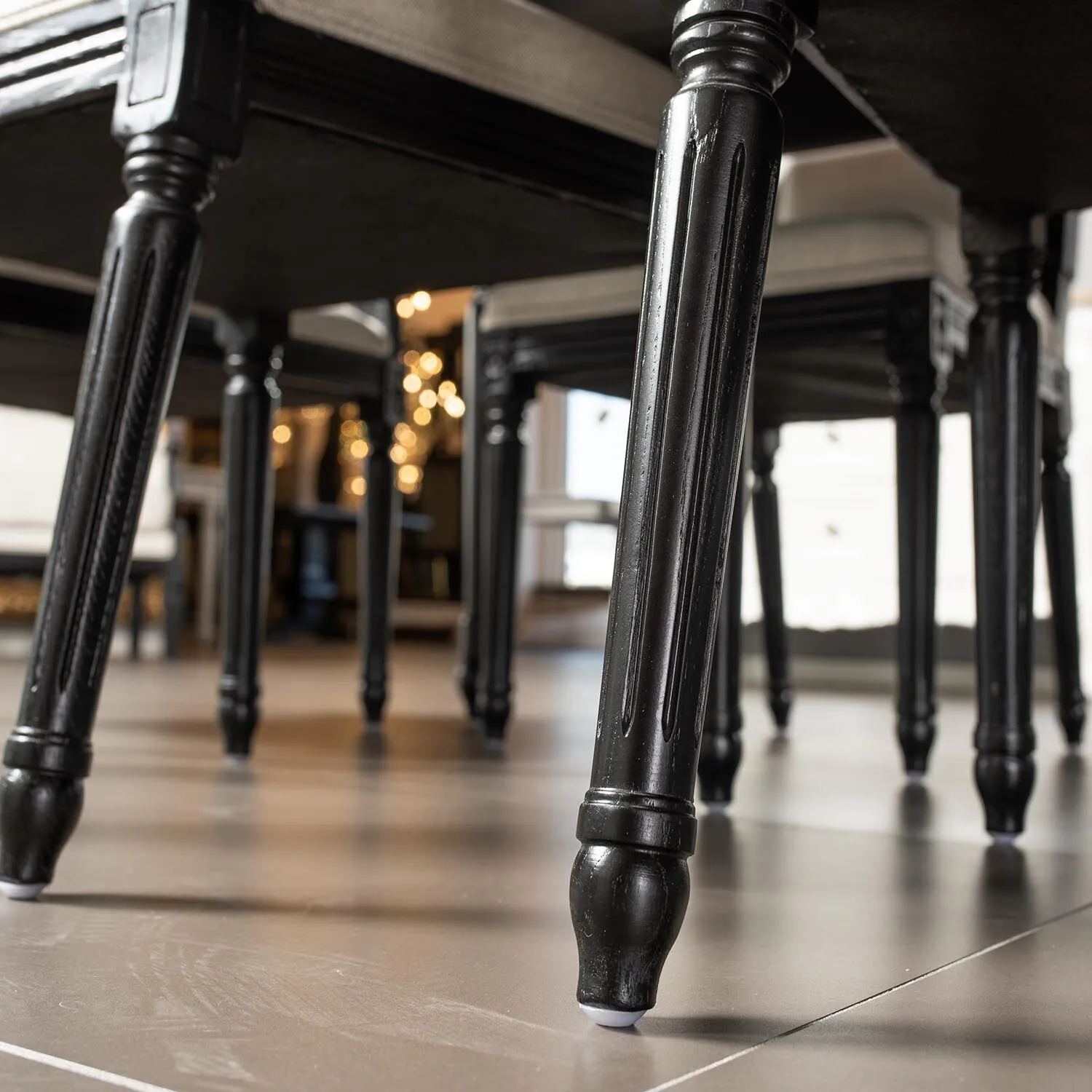 Matgrupp 10 Stolar 320cm Svart Massiv Ek - Gripsholm 