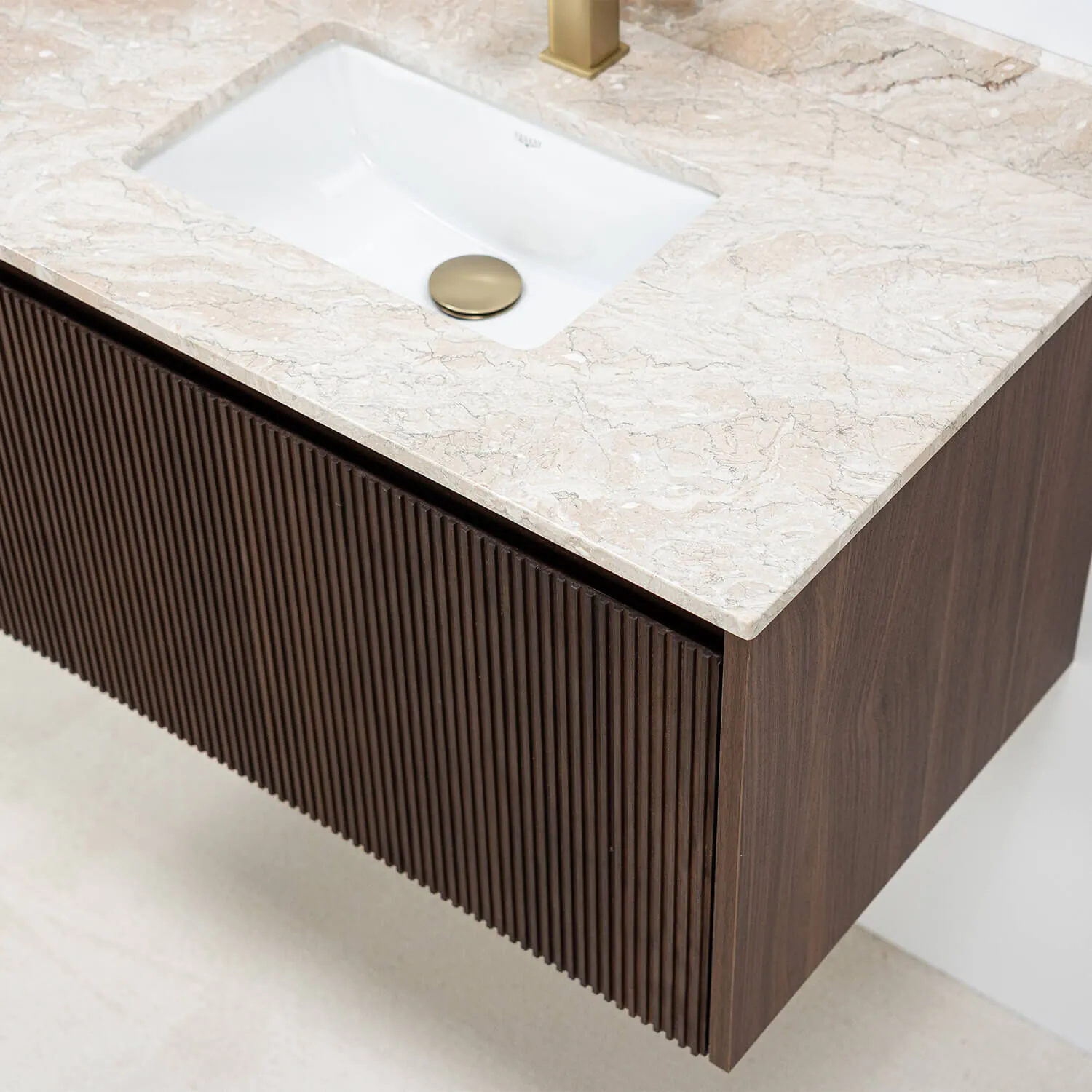 Badrumskommod Valnöt 80cm Beige Marmor - Båstad