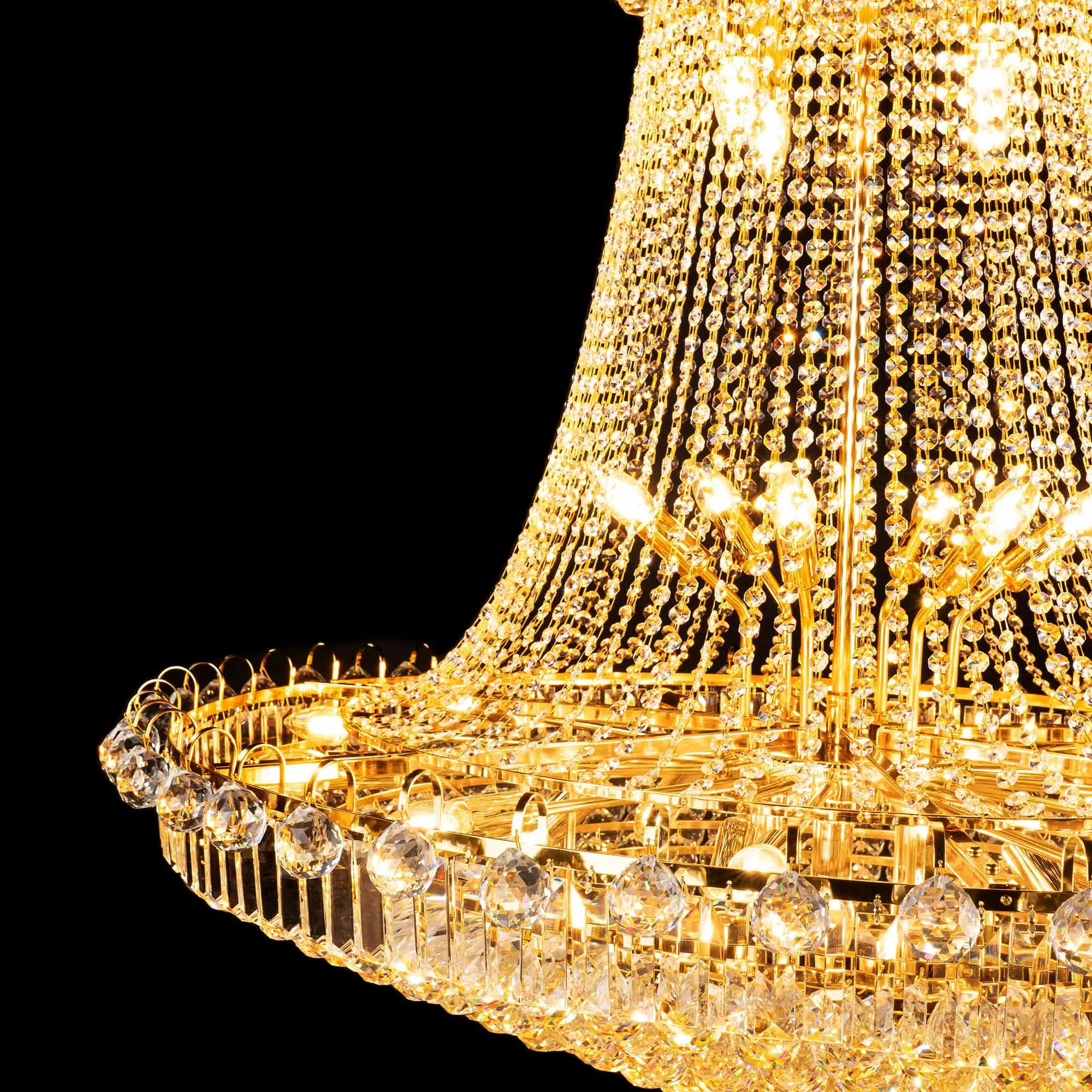 Stor Kristallkrona Ø120xH180cm Marbella Guld