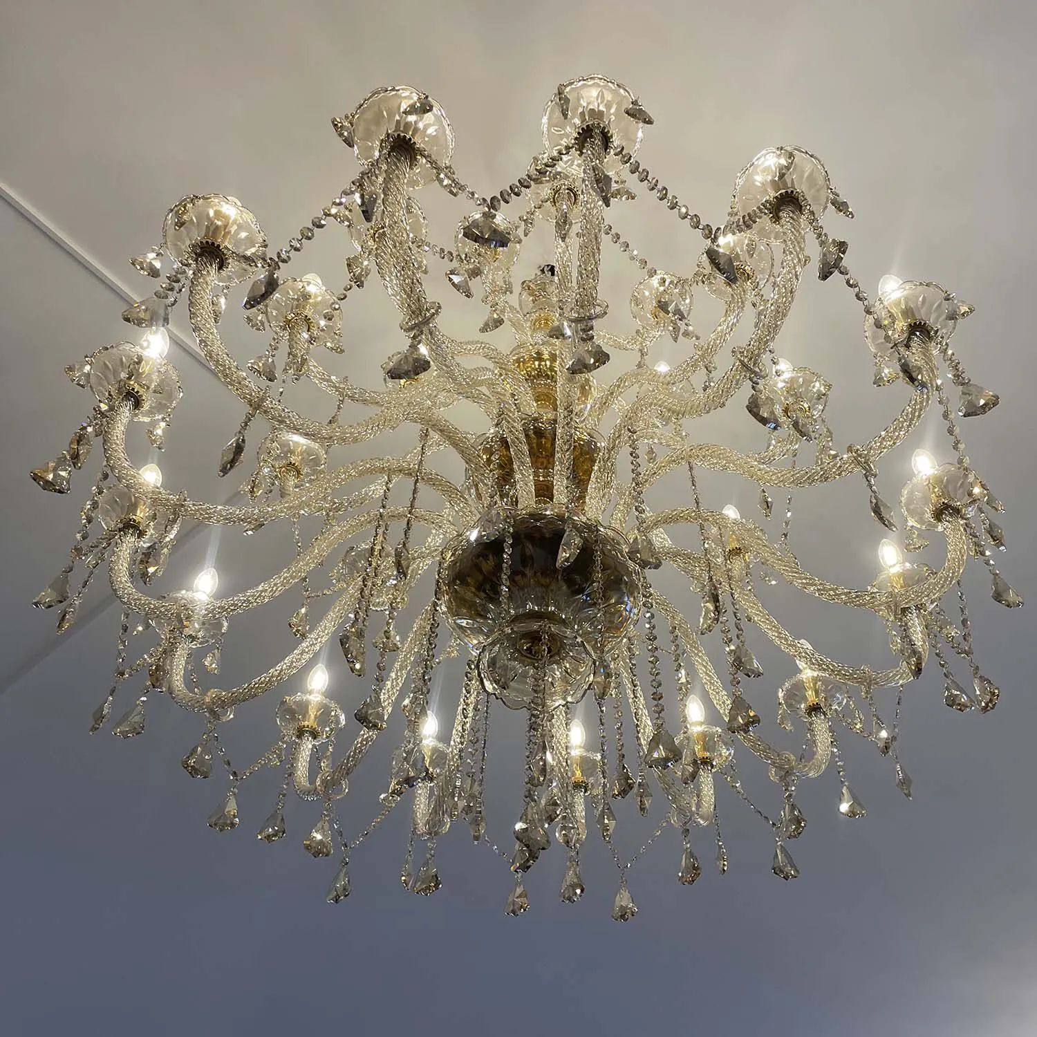 Stor Kristallkrona Ø130xH130cm Cognac - Genéve
