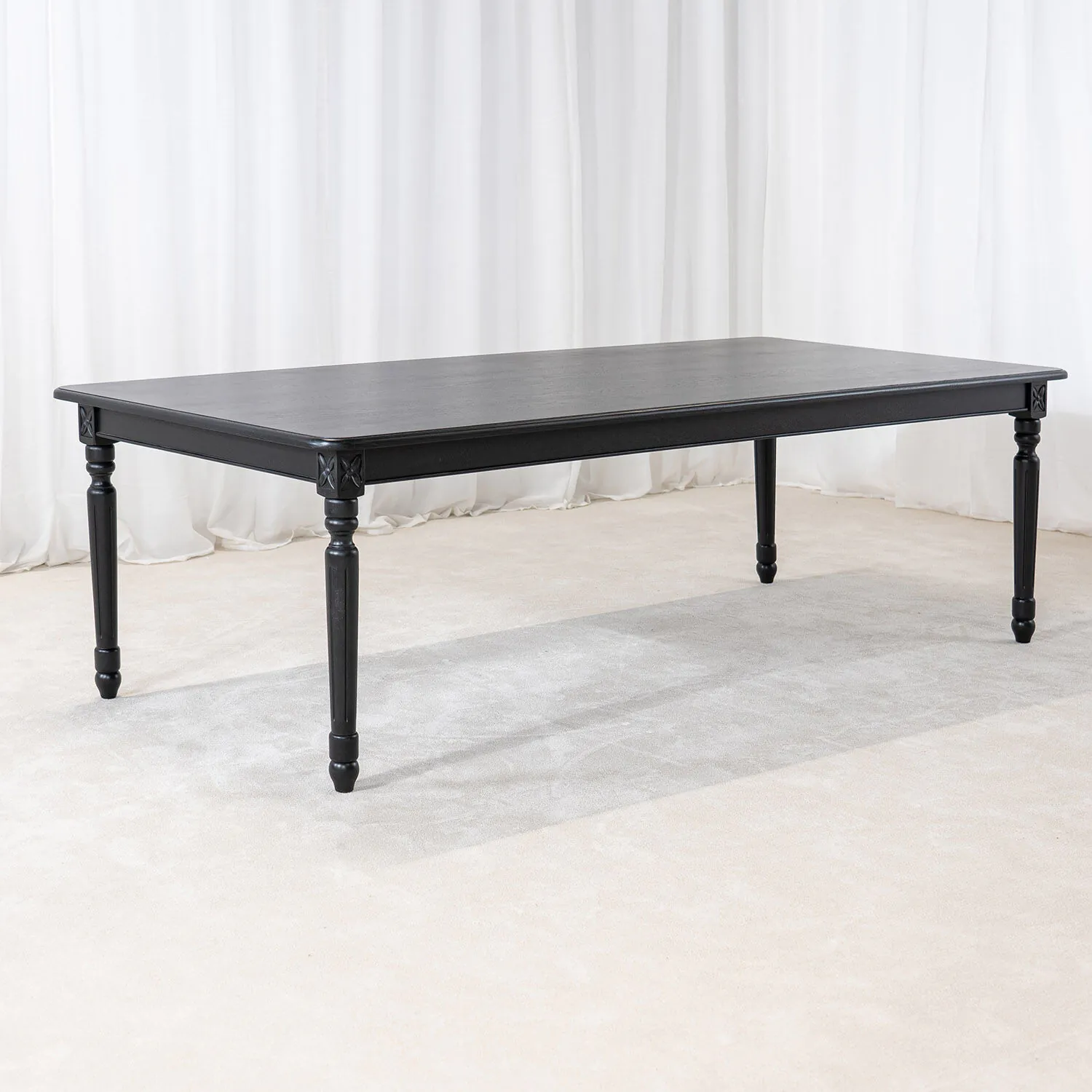 Matbord Gripsholm 240cm Svart Massiv Ek