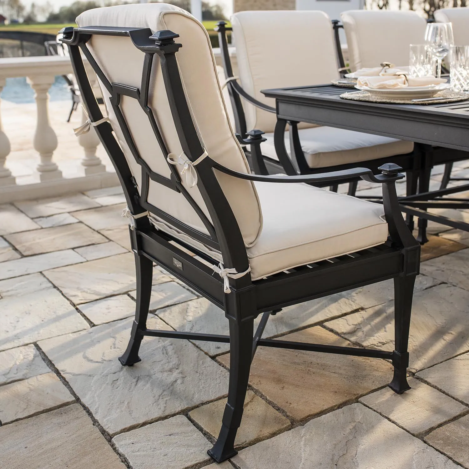 Matgrupp Utomhus 8 stolar Svart Aluminium - St Tropez 213cm