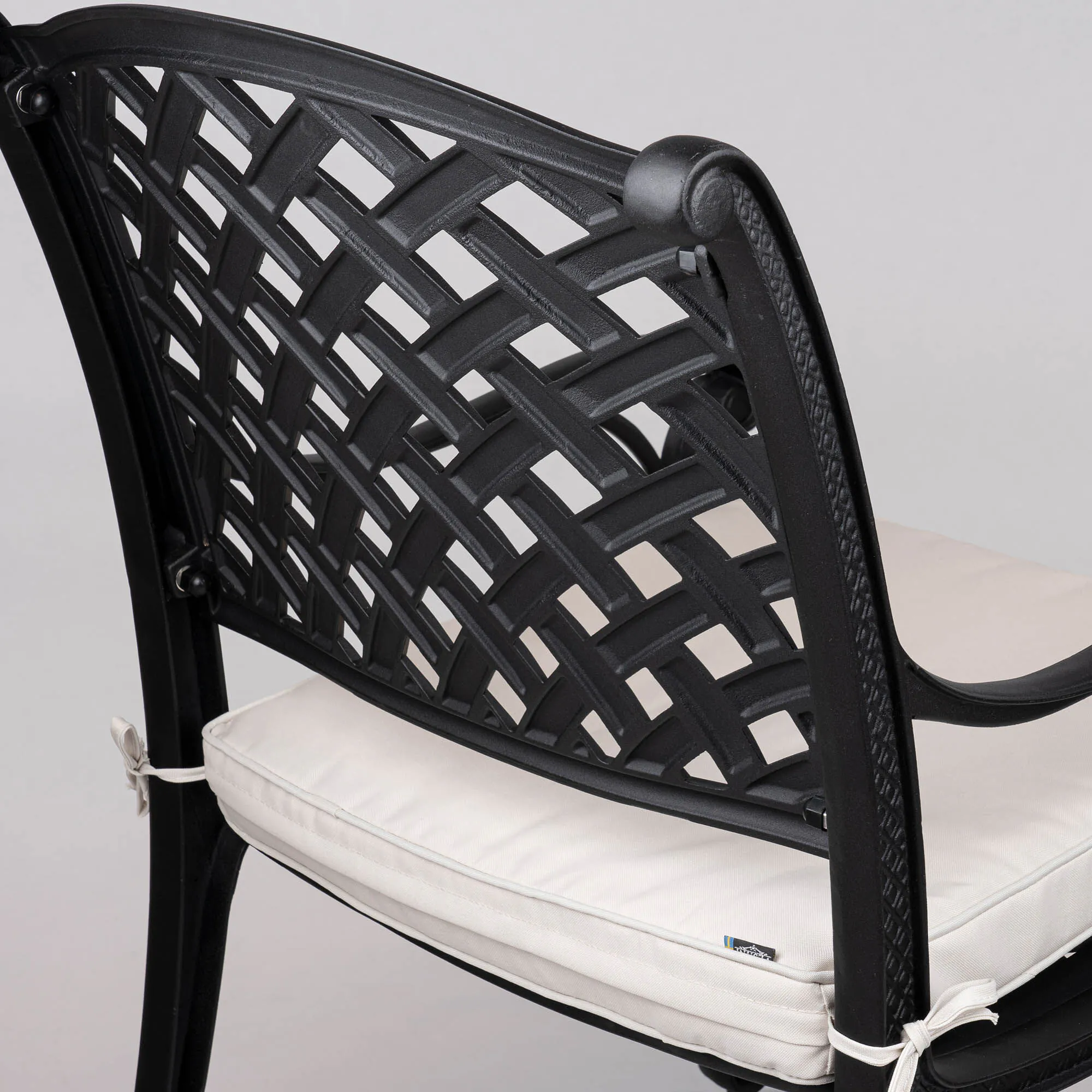 Matgrupp Utomhus 8 Stolar Svart Aluminium - Salerno 213cm