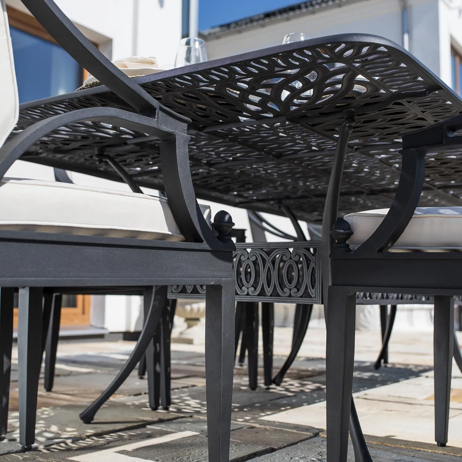 Matgrupp Utomhus 10 stolar Svart Aluminium - Amalfi 280cm