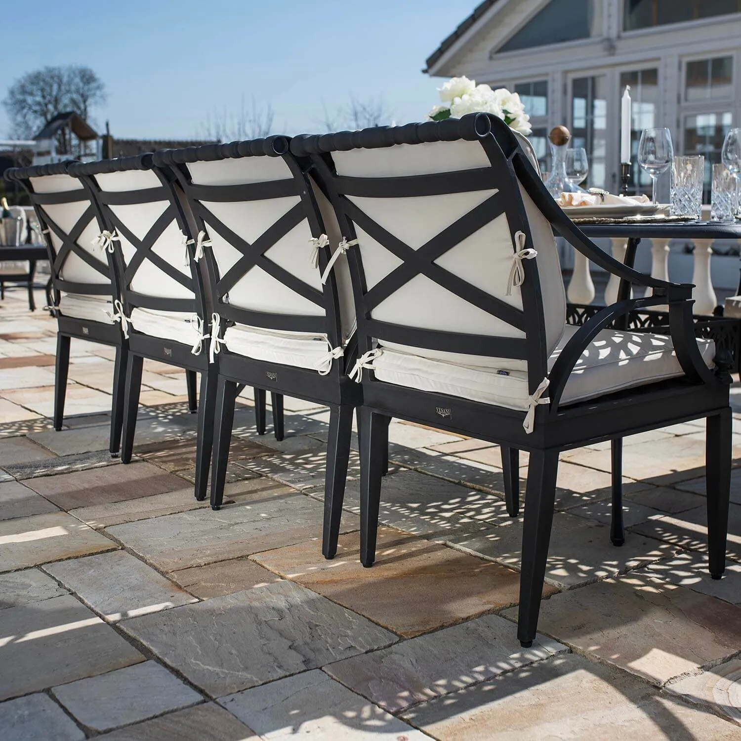 Matgrupp Utomhus 8 stolar Svart Aluminium - Napoli 213cm