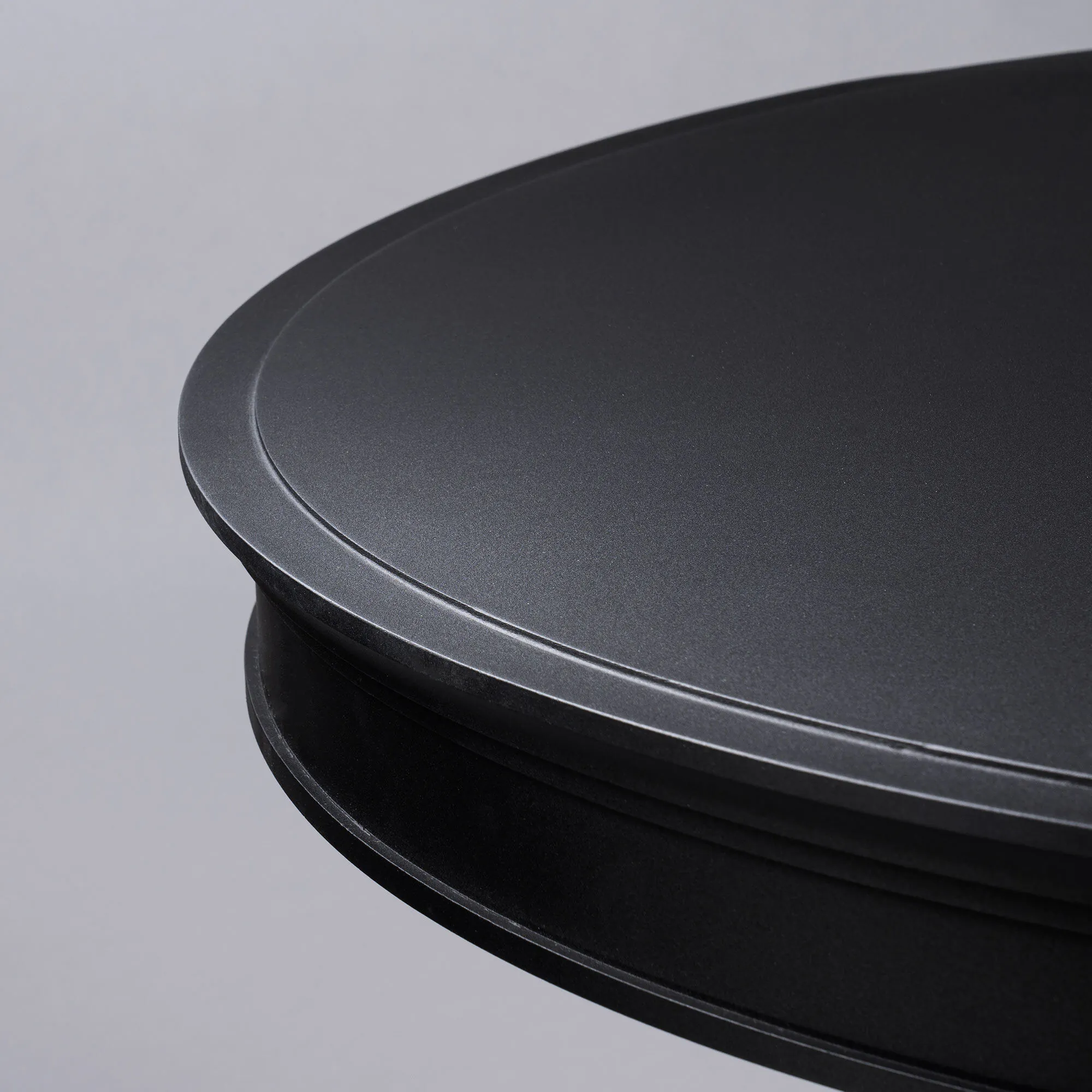 Matgrupp Utomhus Runt Bord Svart Aluminium 4 stolar - Salerno Ø122cm