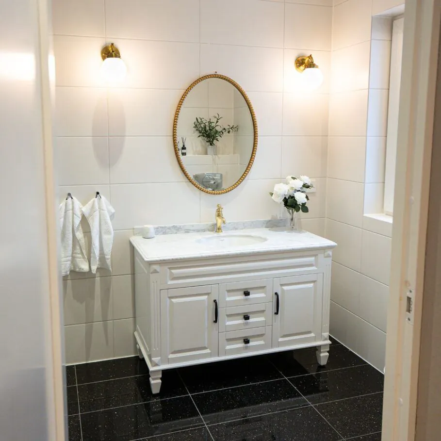 Kommod Badrum 120cm Nashville Vit - Vit Marmor