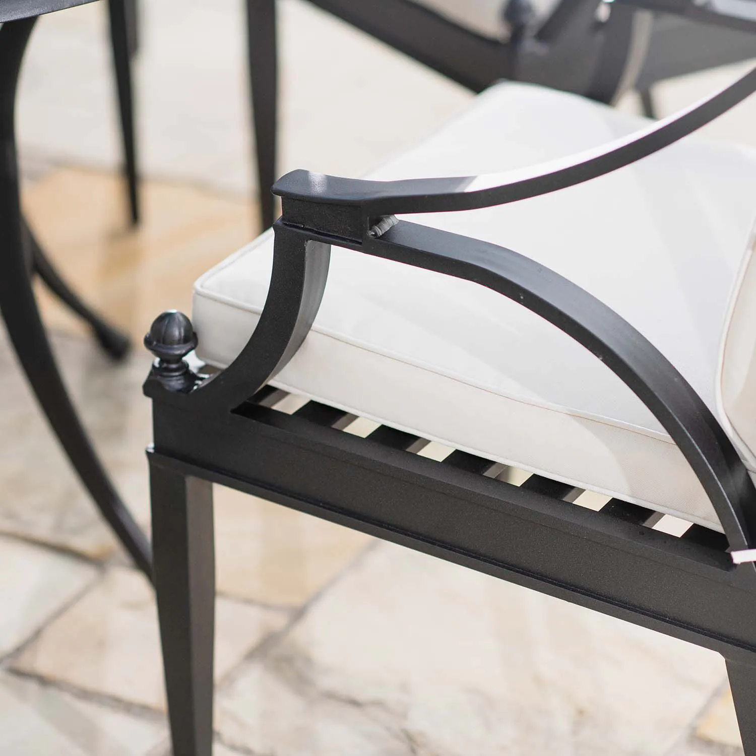 Rund Matgrupp Utomhus 6 stolar Svart Aluminium - Amalfi Ø120cm