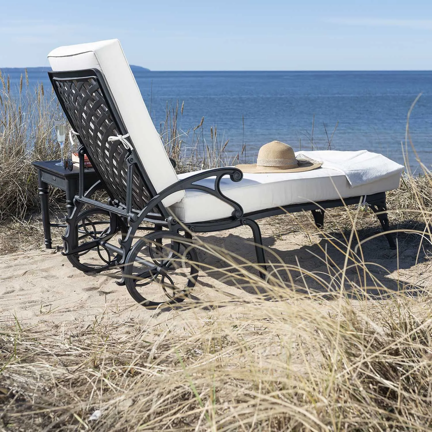 Solsäng med hjul Svart Aluminium Salerno