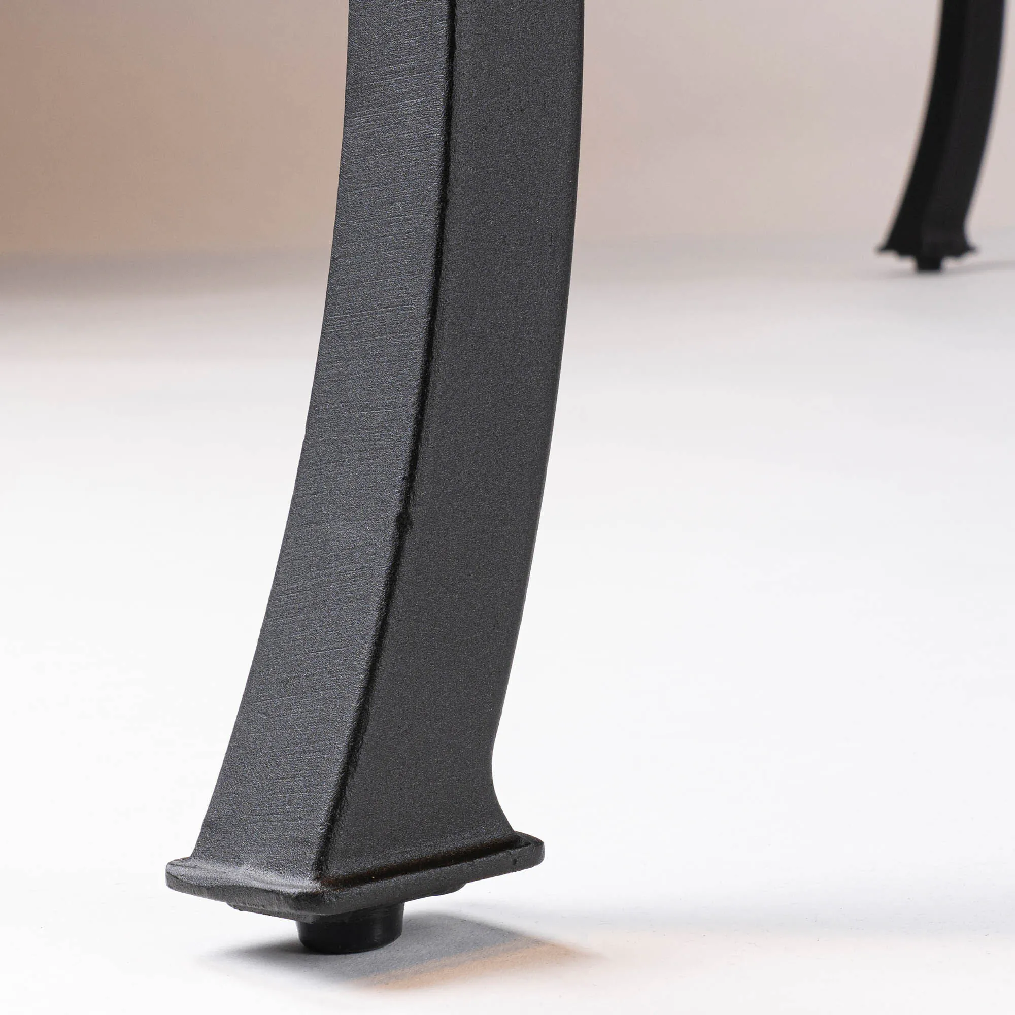 Matgrupp Utomhus 8 Stolar Svart Aluminium - Lugano 213cm