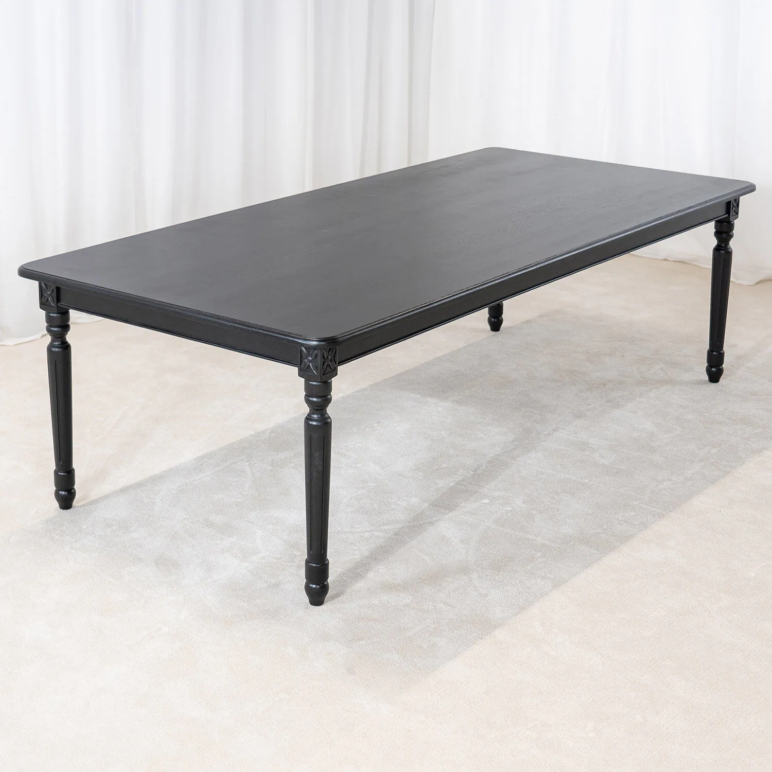 Matbord Gripsholm 240cm Svart Massiv Ek