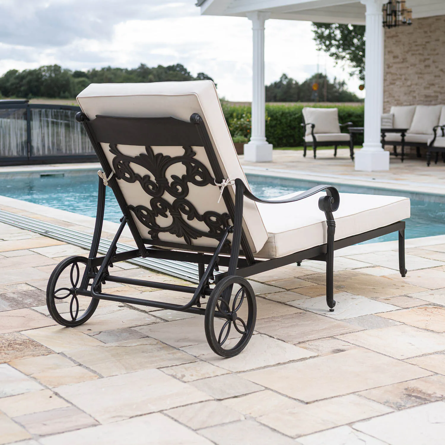 Solsäng med hjul Svart Aluminium Toscana