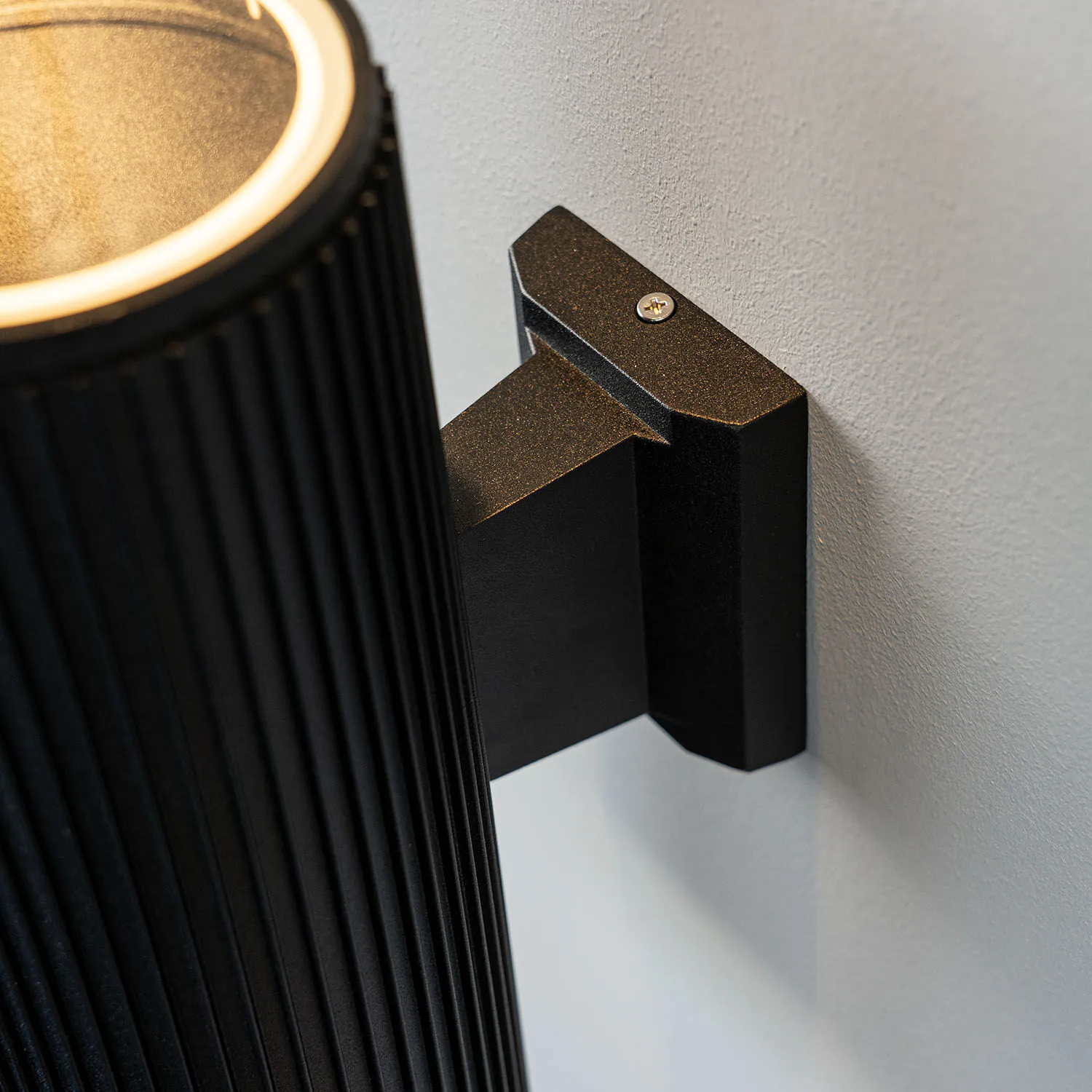 Vägglampa Utomhus Svart H30cm Up/Down - Tylösand