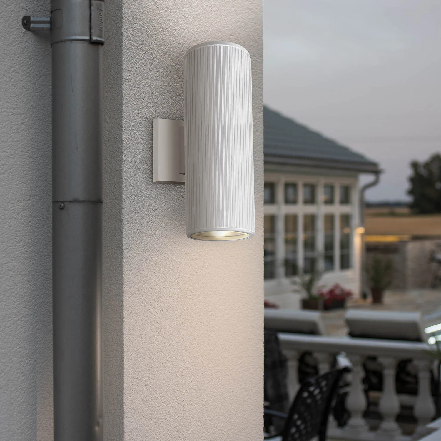 Vägglampa Utomhus Vit H30cm Up/Down - Tylösand