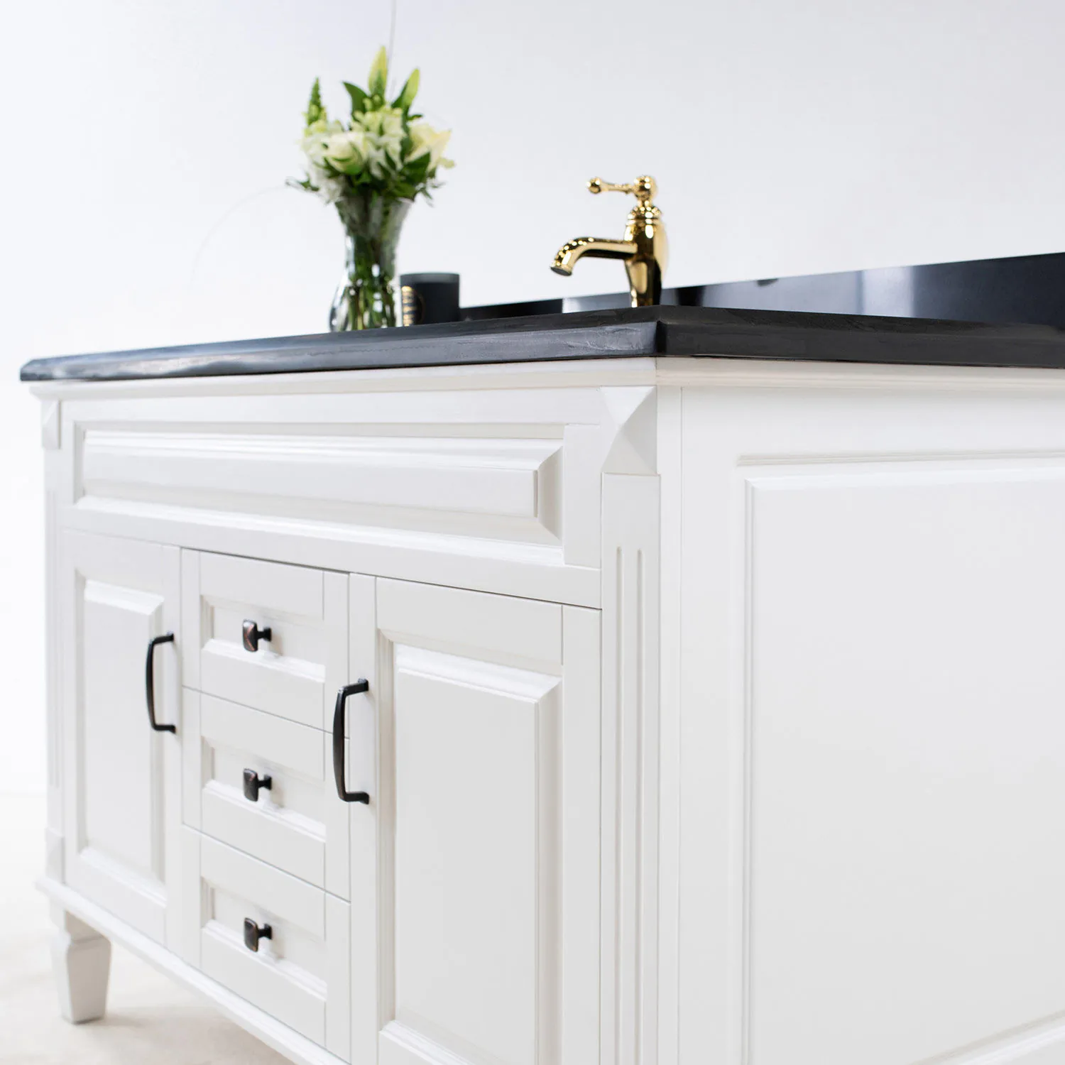 Kommod Badrum 120cm Nashville Vit - Svart Granit