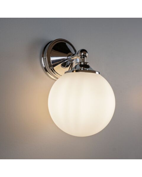 V&auml;gglampa Krom - Vaxholm