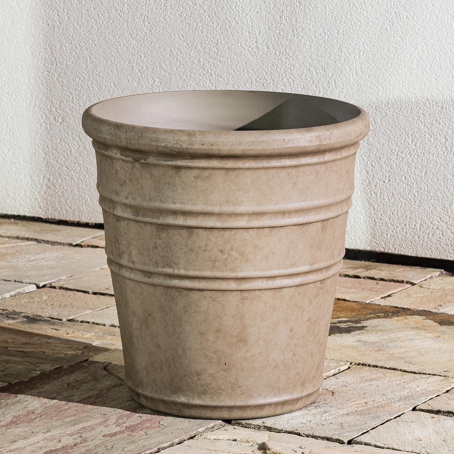 Beige Kruka Utomhus 46x46cm - Flavia | Utemöbler & trädgårdsmöbler | Vesani