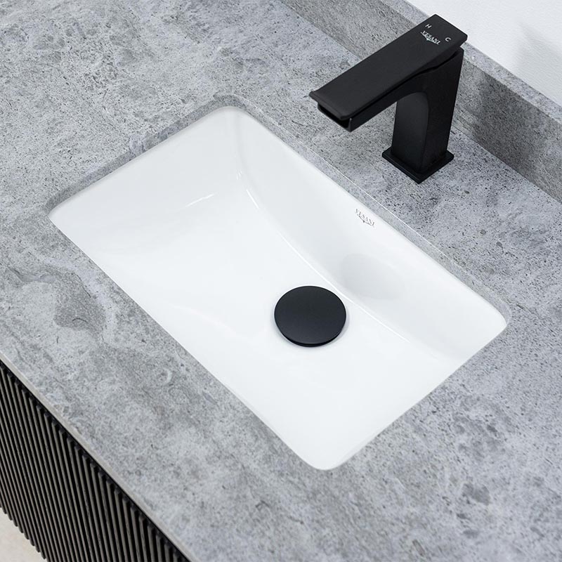 Exklusiv tvättställ i äkta Carrara marmor