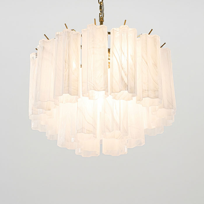 Liten kristallkrona i opalglas 45cm diameter - Cagliari Kristallkrona i glas av vitt alabaster i modellen Cagliari