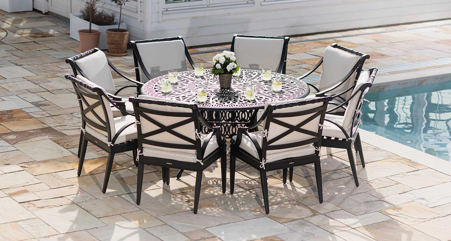 utemöbler rund matgrupp 8 stolar i svart aluminium med Ø152cm runt matbord - Amalfi