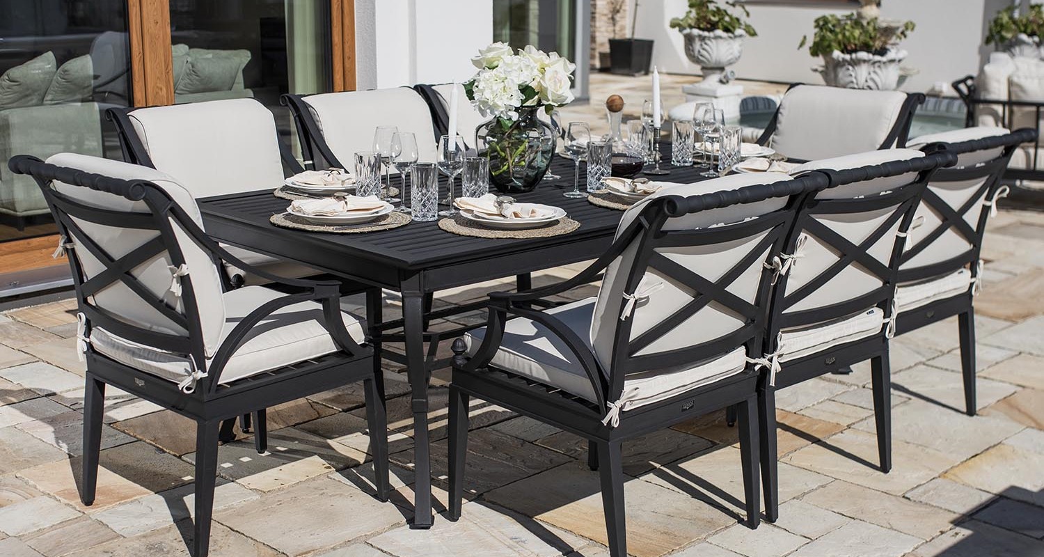 Exklusiv matgrupp utomhus 8 stolar svart gjuten aluminium - Napoli