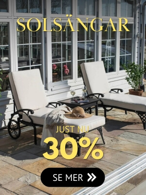 Solsängar med hjul i klassisk design med beige dynor nu till 30% rabatt Solsängar med hjul i klassisk design med beige dynor nu till 30% rabatt