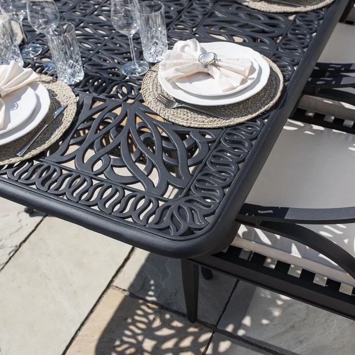 Toscana 90cm utebord i klassisk design 